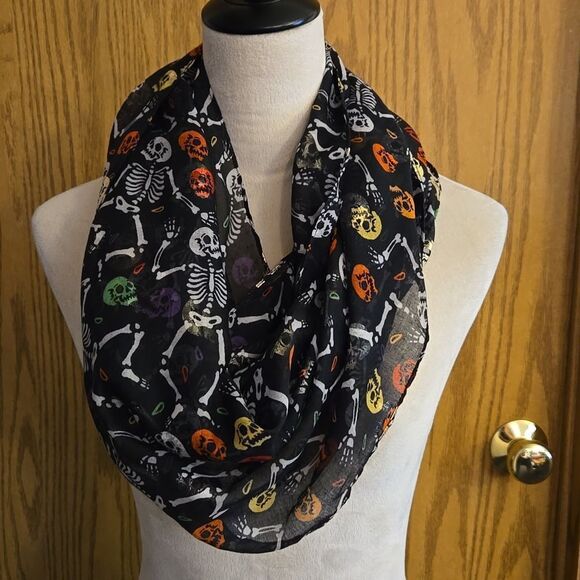 Accessories - Halloween Circle Scarf